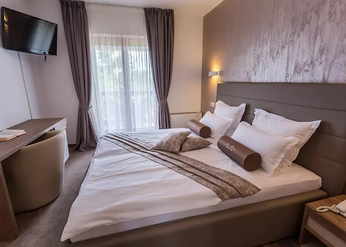 Milcetic מאלינסקה