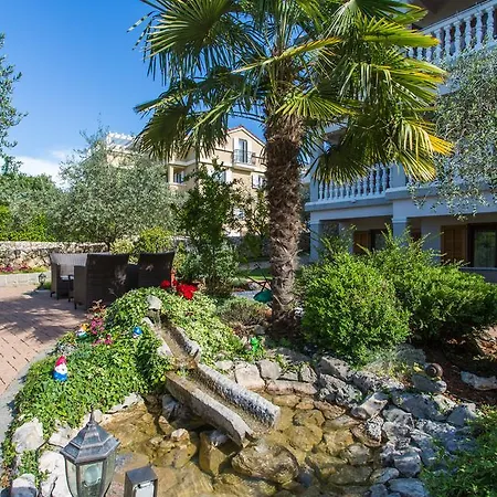 米莱斯缇克别墅酒店 招待所 4*